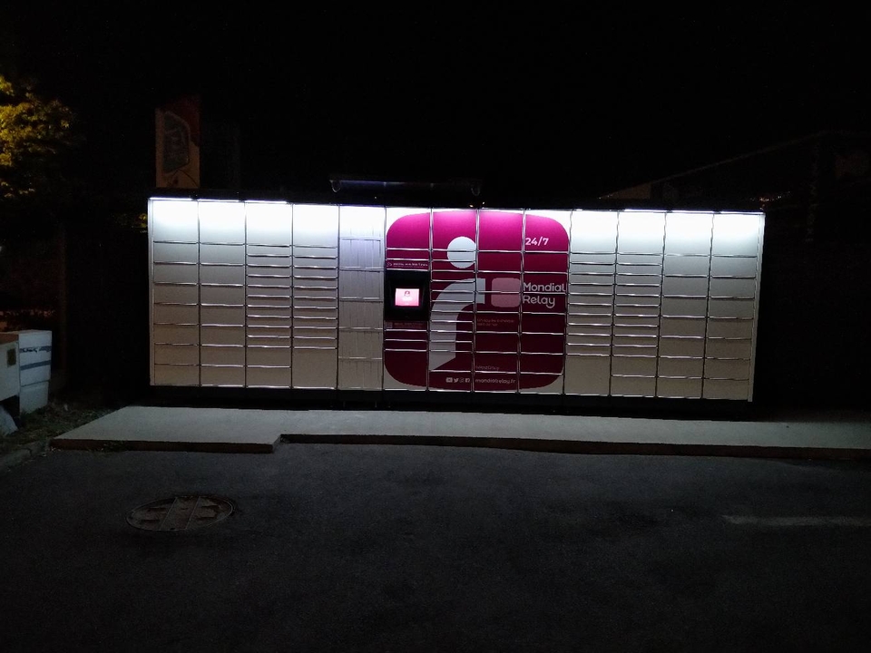 Locker 24/7 Station Lavage Lav, 12B 12B Rue d'Armor Maroué, 22400 Lamballe-Armor