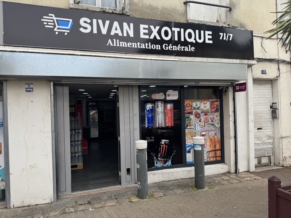 Sivan Exotique, 13 Rue Victor Baloche, 91320 Wissous