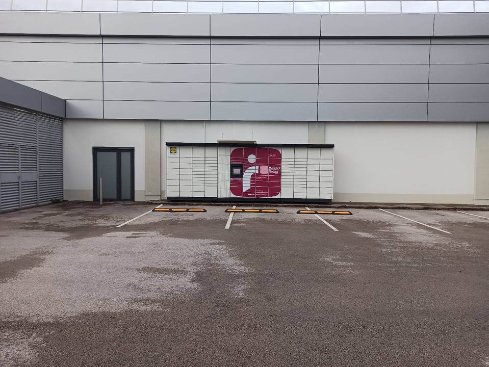 Locker 24/7 Lidl Champagnole, 615 615 Rue René Cassin, 39300 Champagnole