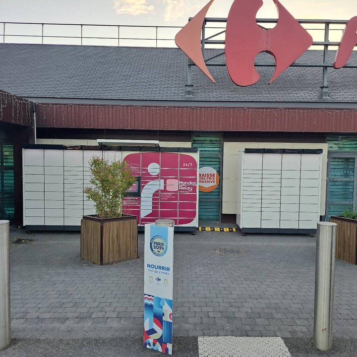 Locker 24/7 Carrefour Market 60260 Lamorlaye, 79 79 Avenue de la Libération, 60260 Lamorlaye