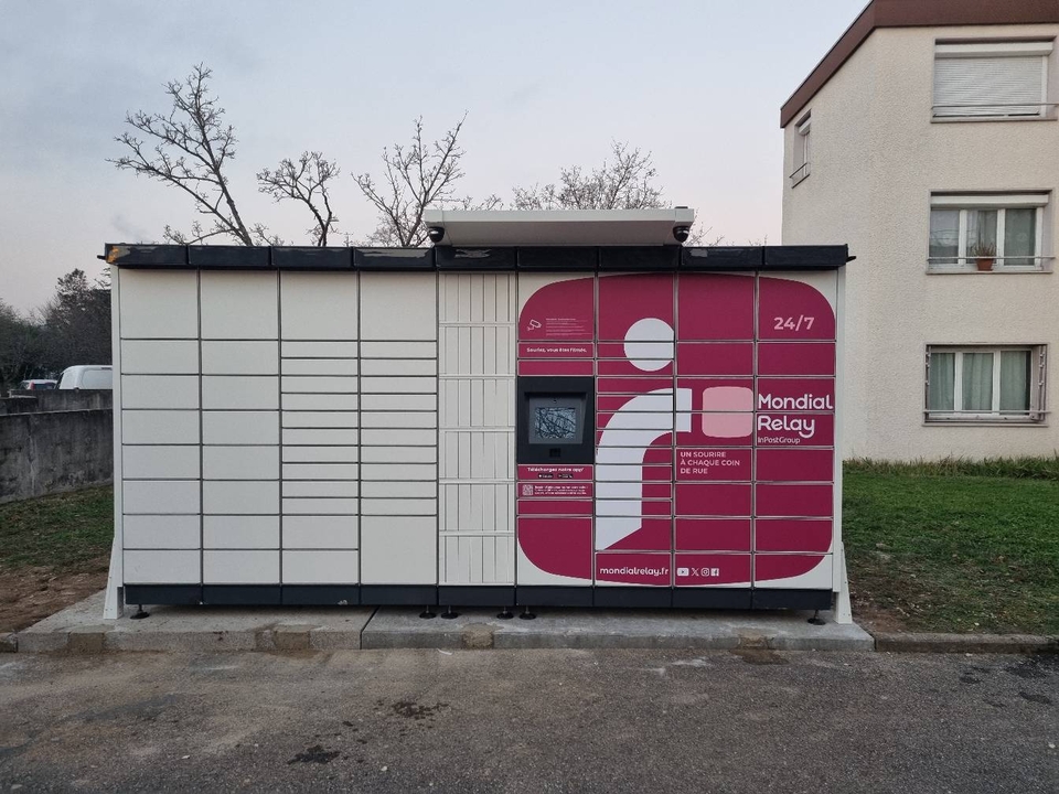 Locker 24/7 Res Eridan 69230 St Genis Laval, 46 48 Avenue Charles de Gaulle, 69230 Saint-Genis-Laval