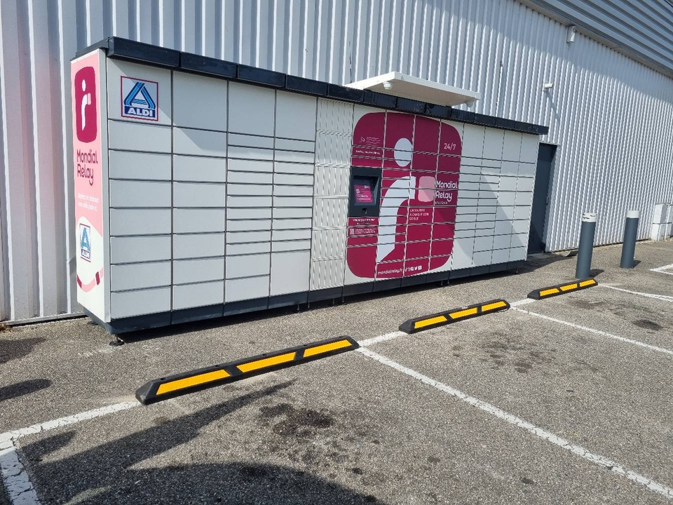 Locker 24/7 Aldi 69780 Mions, 5 Rue du 23 Août 1944, 69780 Mions