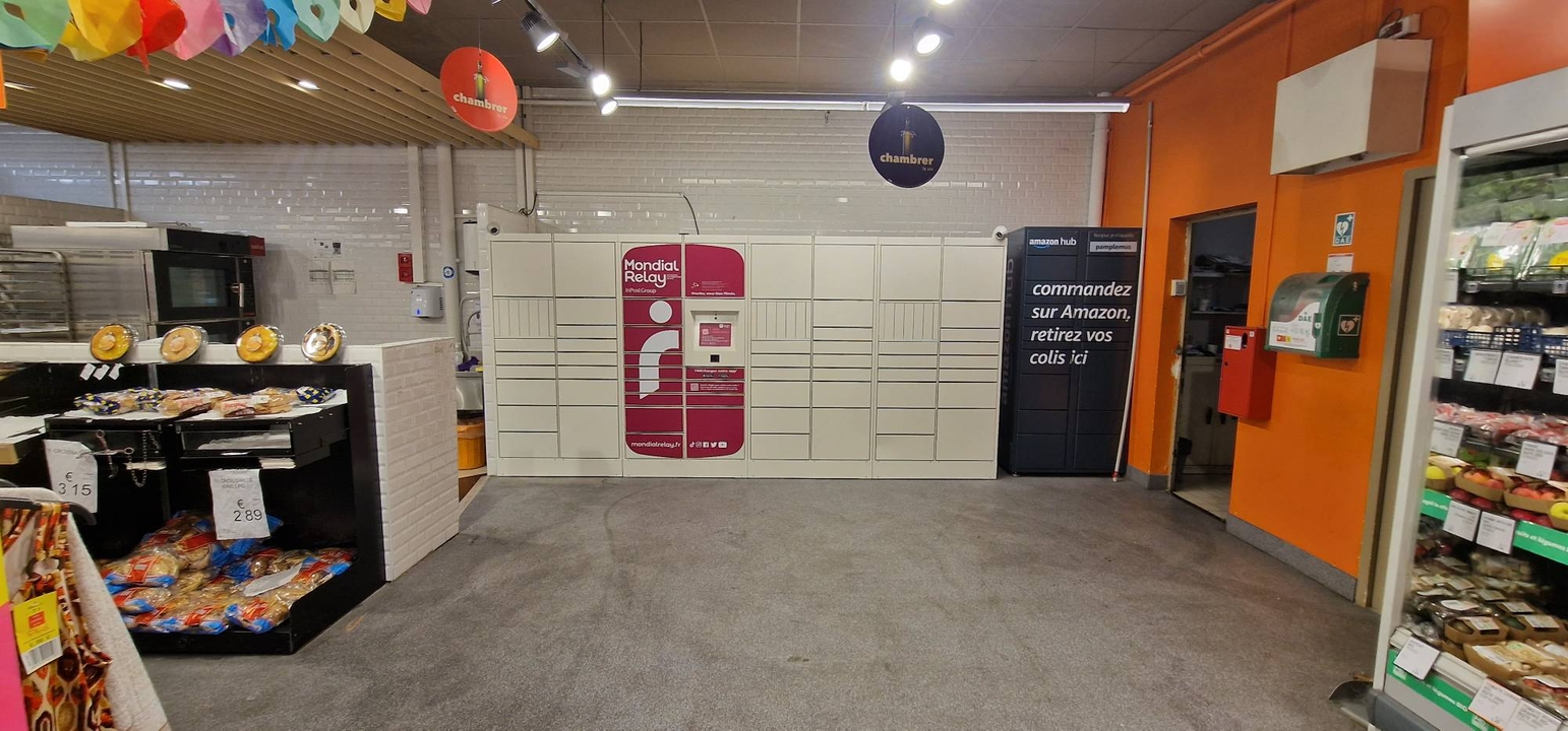 Locker Laverie Auto Notre Dame Lyon 6, 25 25 Rue Notre Dame, 69006 Lyon