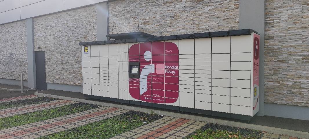 Locker 24/7 Lidl St Alban, 5 5 Rue de la Gaieté, 22400 Saint-Alban
