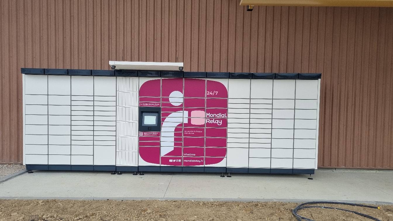 Locker 24/7 Intermarché Artigue Pres Bordeaux, 6 Avenue de Guyenne, 33370 Artigues-près-Bordeaux