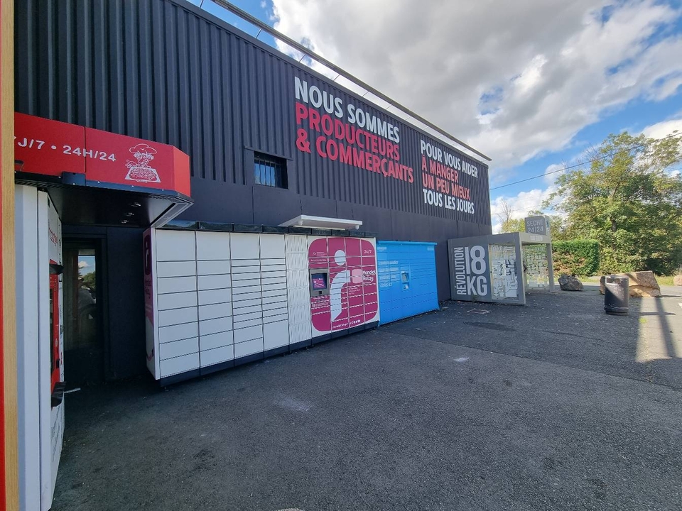 Locker 24/7 Intermarché 69490 Vindry-sur-Turdine, 68 68 Chemin des Potences, 69490 Vindry-sur-Turdine