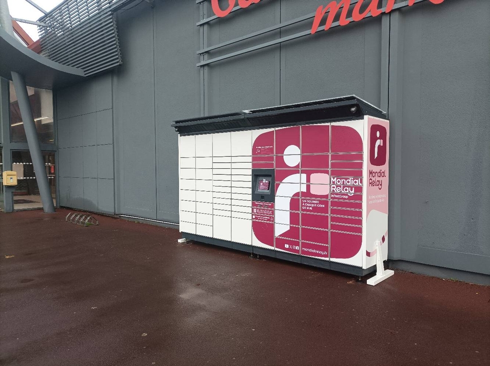 Locker 24/7 Carrefour Market, 12 12 Rue du Tertre Grall, 22680 Binic-Étables-sur-Mer