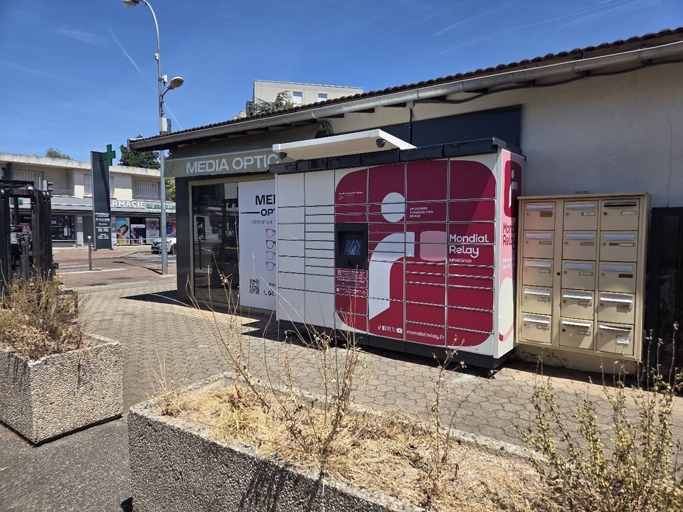 Locker 24/7 Media Optic, 74 74 Avenue de Verdun, 69330 Meyzieu