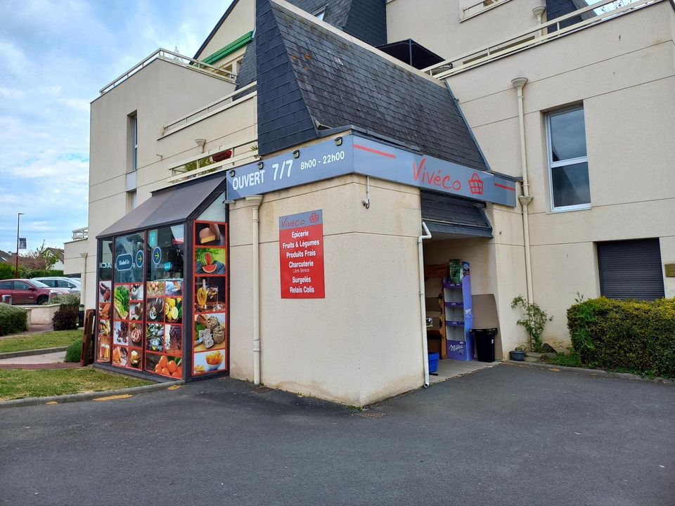 Epron Market, 13 Rue de la Grâce de Dieu, 14610 Épron