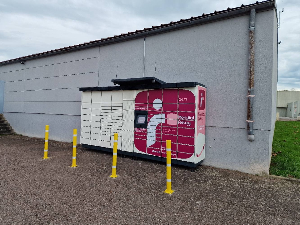 Locker 24/7 Intermarche Charol, 4 4 bis Avenue du 8 Juin 1944, 71120 Charolles