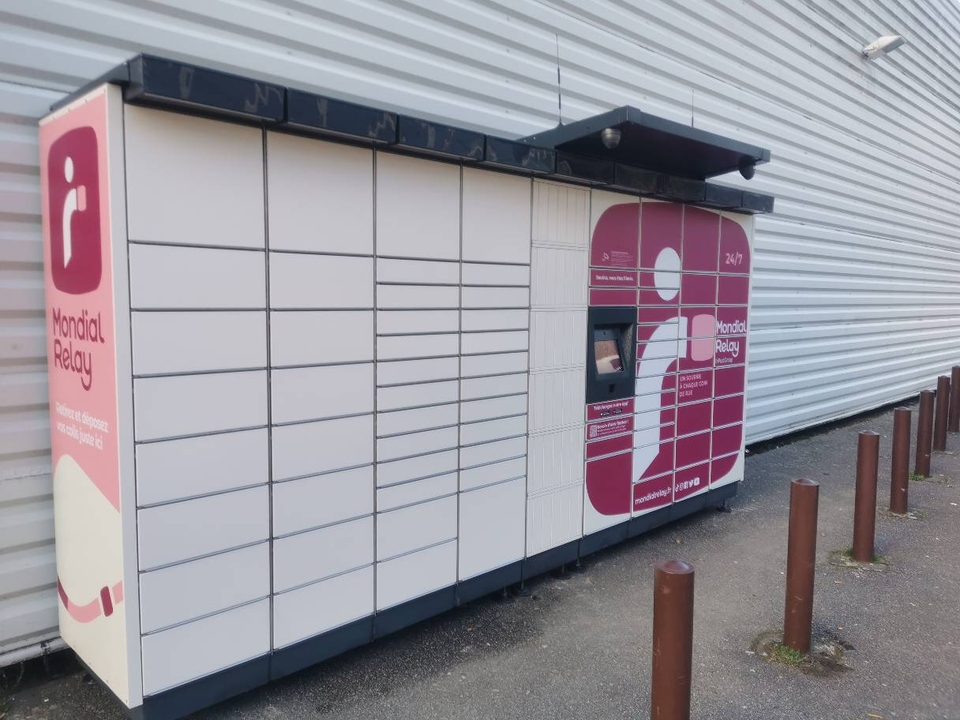 Locker 24/7 U Express 76170 Lillebonne, 35 35 Rue Henri Messager, 76170 Lillebonne