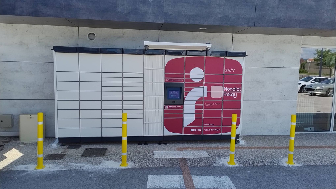 Locker 24/7 Zone Commerciale Côté MACIF 21200 Beaune, 14b Avenue Pierre Laurioz, 21200 Beaune