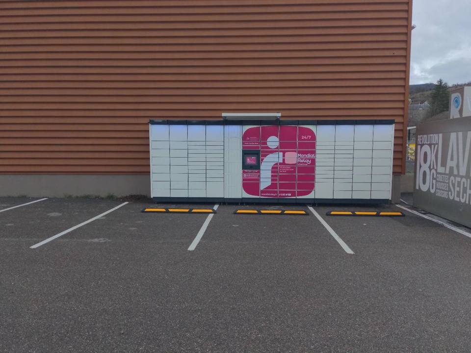 Locker 24/7 Netto La Mure, 11 14 Rue du Docteur Mazauric, 38350 La Mure