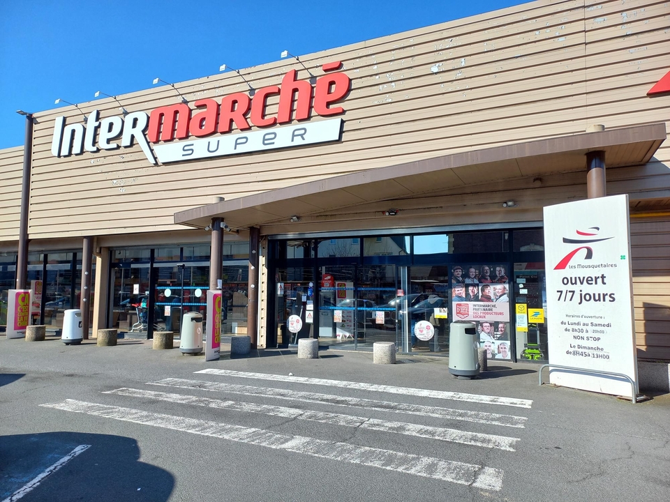 Intermarche, 23 Rue de la Mare du Parc, 76100 Rouen