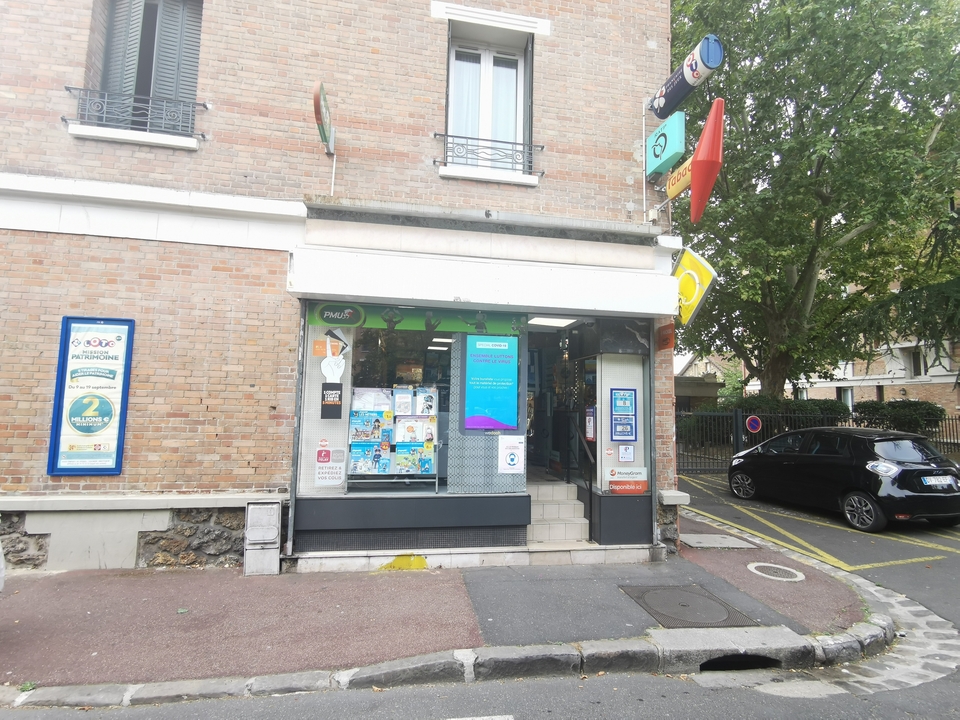 Presse Tabac des Hbm, 4 Rue de Bricquebec, 94190 Villeneuve-Saint-Georges
