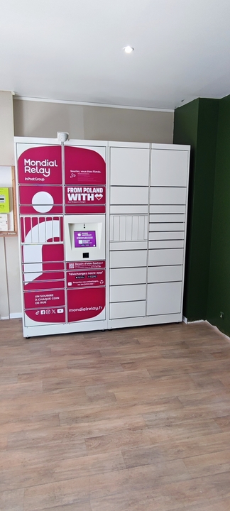 Locker Monde Vert, 17 19 Rue aux Fleurs, 78960 Voisins-le-Bretonneux