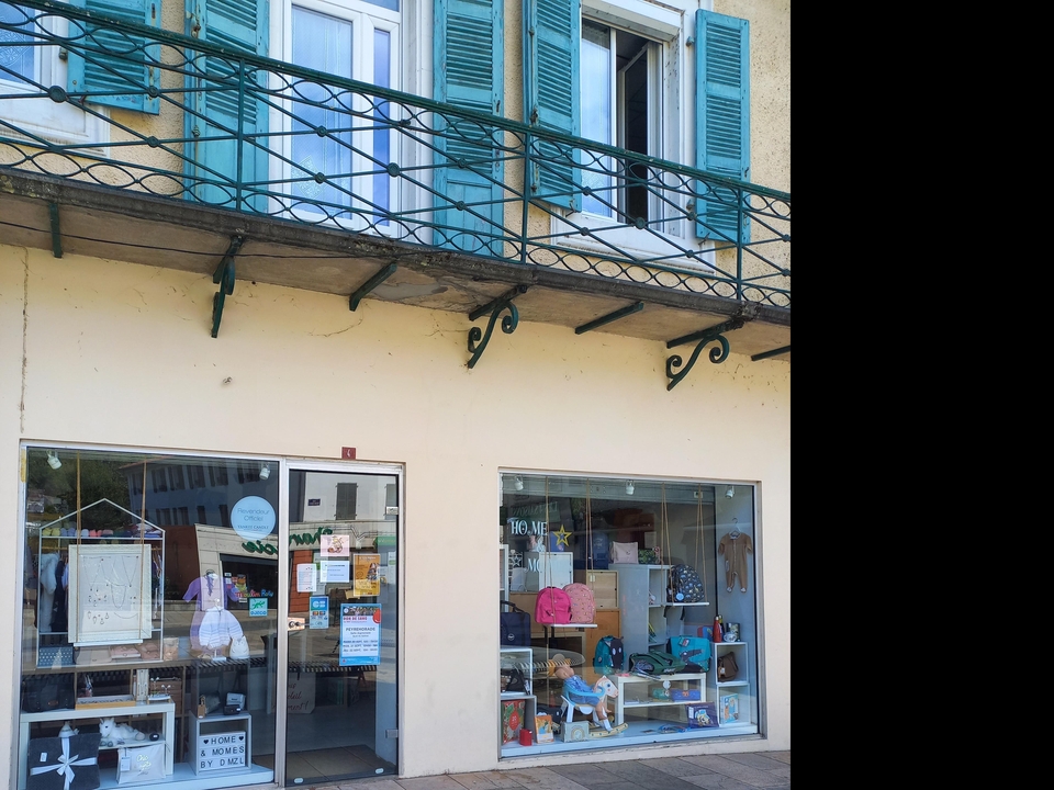 Home & Momes, 35 Rue Léo Lapeyre, 40300 Peyrehorade