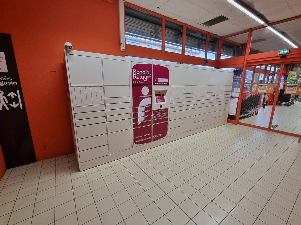 Locker Carrefour Market Chasse Royale 72000 Le Mans, 69 71 Avenue Louis Cordelet, 72100 Le Mans