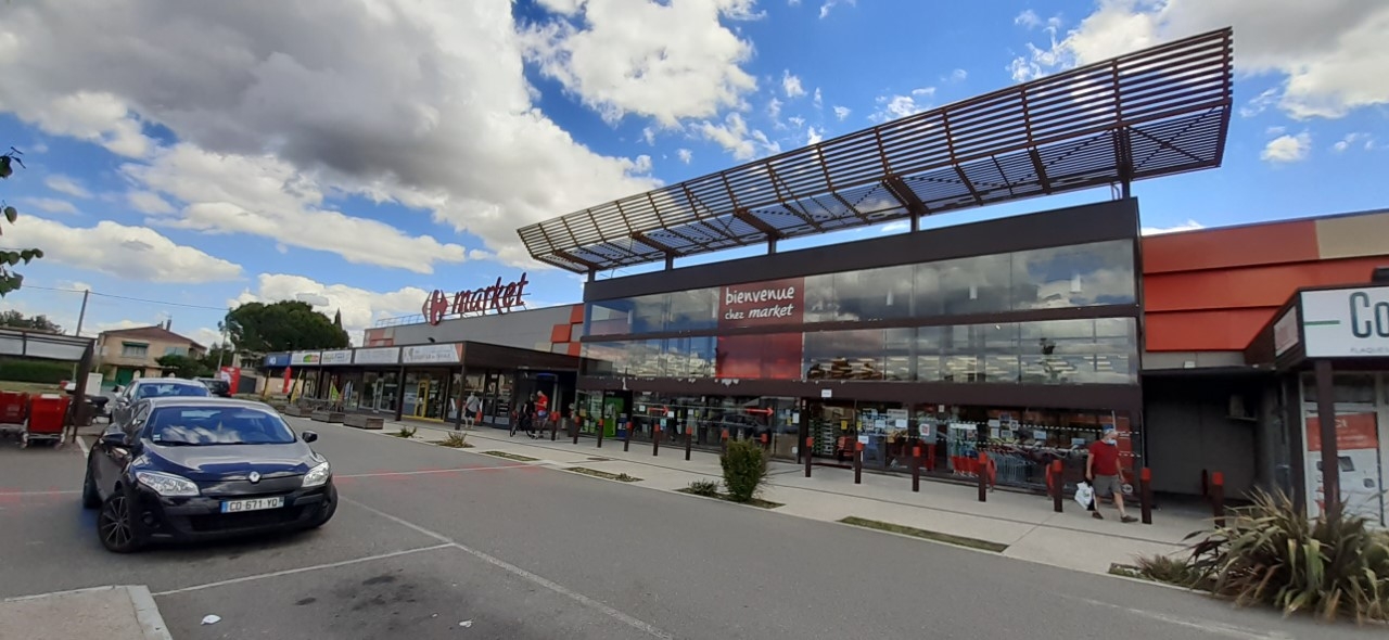 Carrefour Market, rue Avenue Hélène de Tournon, 07300 Tournon-sur-Rhône