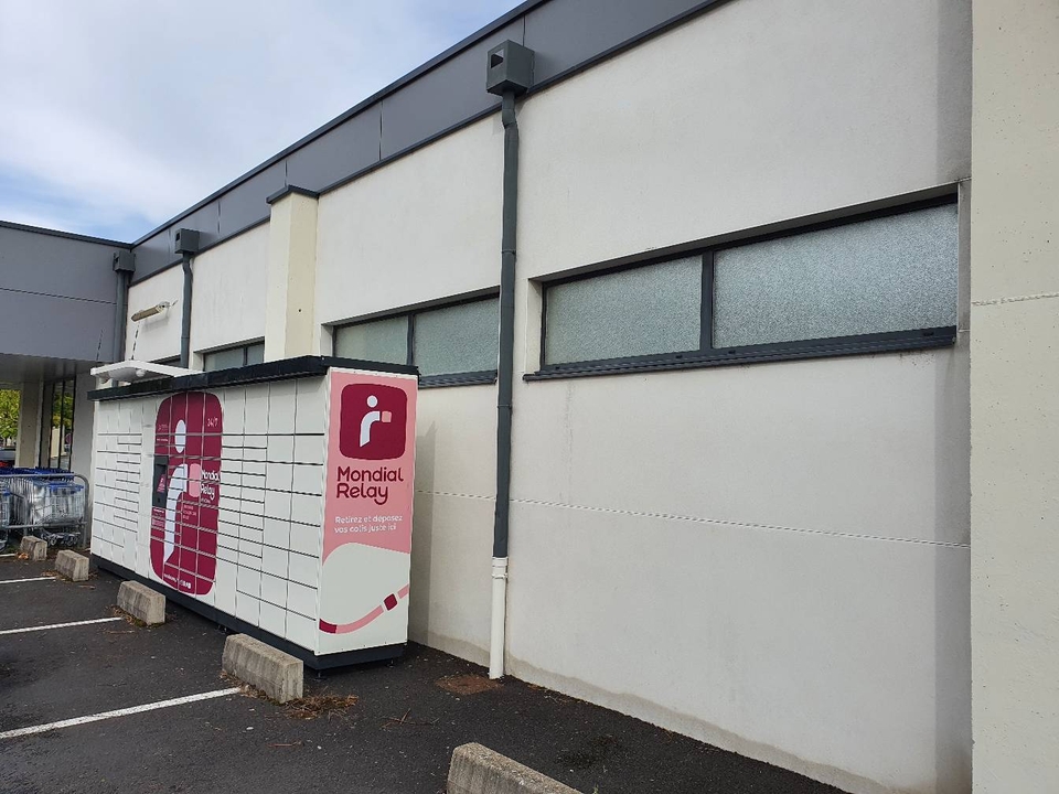 Locker 24/7 Aldi Ambert, 9 Rue du Montel, 63600 Ambert