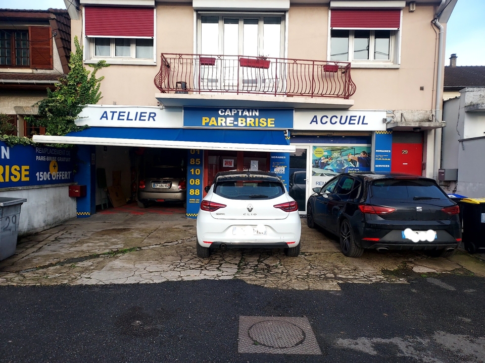 Captain Pare Brise, 29 Avenue Léon Blum, 93190 Livry-Gargan