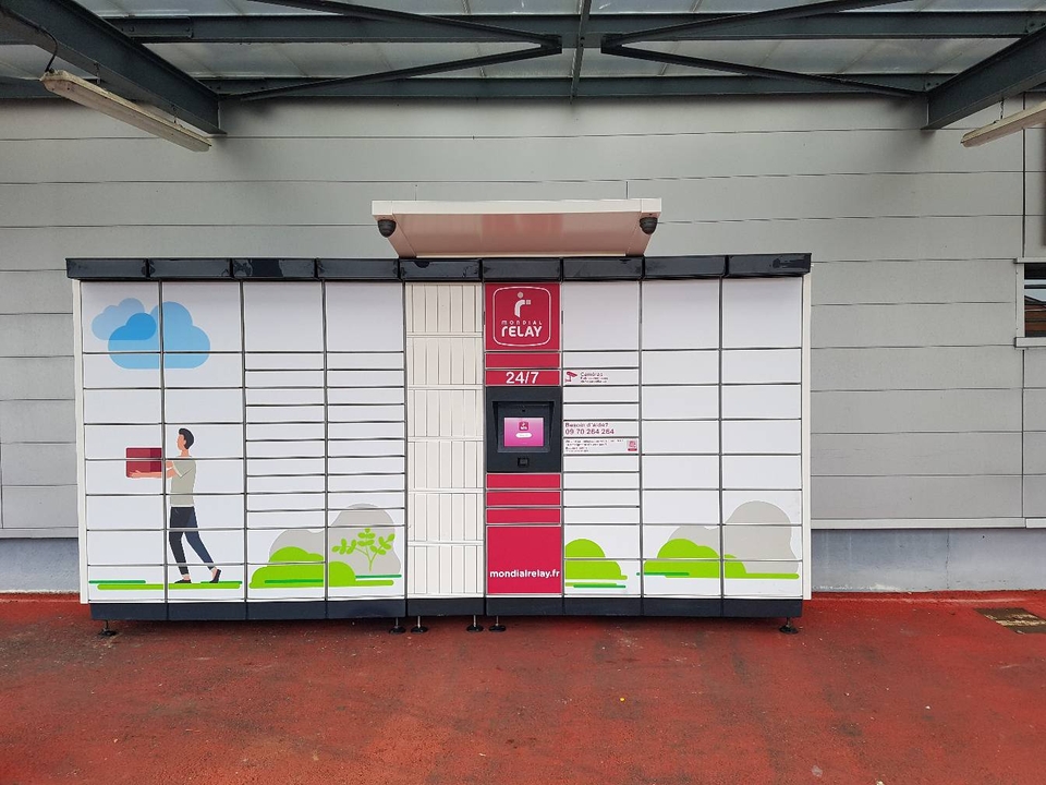 Locker 24/7 Super U Durtal, 13 13 Rue Frères Lumières, 49430 Durtal
