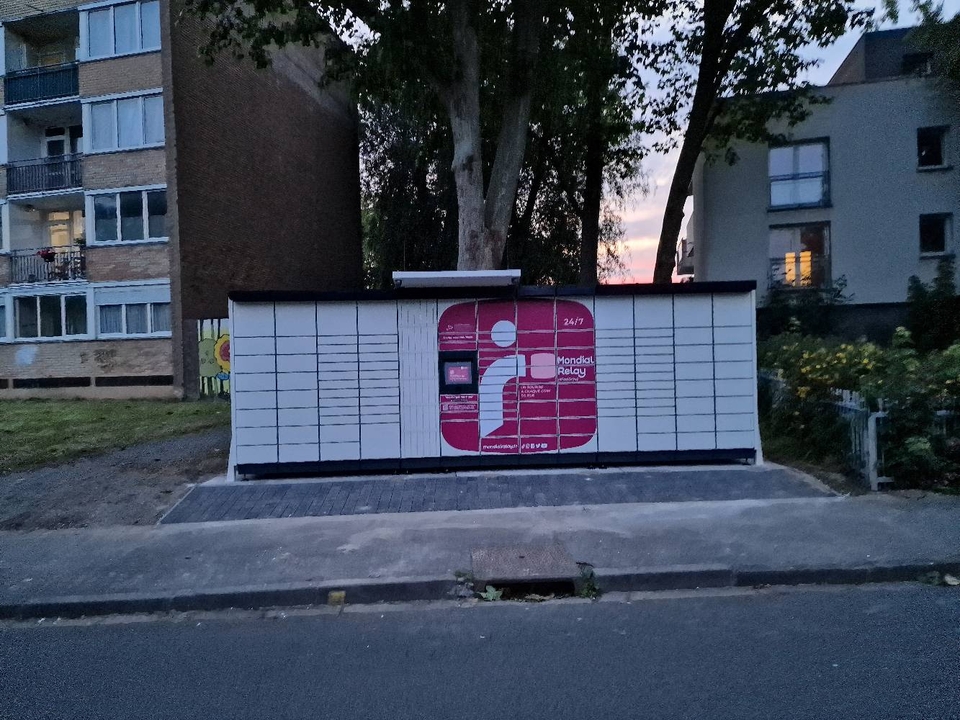 Locker 24/7 Résidence Denis Cordonnier 59390 Lys-Lez-Lannoy, 3 3 Rue Denis Cordonnier, 59390 Lys-lez-Lannoy