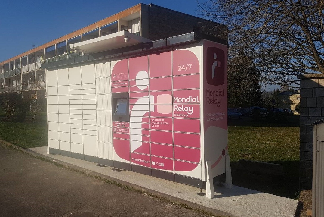 Locker 24/7 Résidence Le Bonhomme en Pierre 91000 Évry-Courcouronnes, 25 25 Avenue de Mousseau, 91000 Évry-Courcouronnes