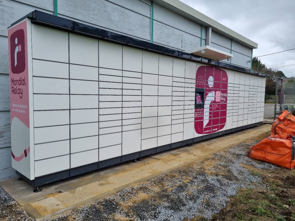 Locker 24/7 C.city Piriac, 2 3 Rue du Vieux Moulin, 44420 Piriac-sur-Mer
