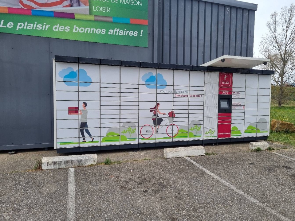 Locker 24/7 Bazarland 11500 Quillan, Zone Artisanale de la Plage, 11500 Quillan