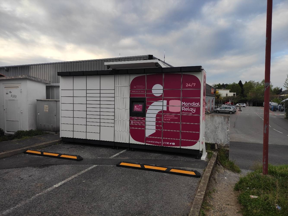 Locker 24/7 Crous les Arencettes Bayonne, 24 24 Cours Comte de Cabarrus, 64100 Bayonne