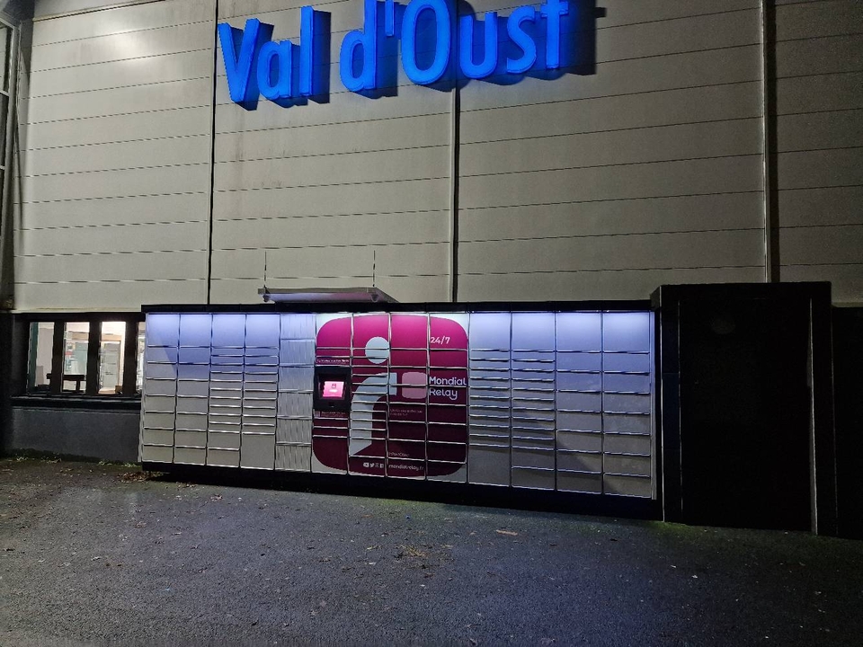 Locker 24/7 Super U 56140 Sain, Rue du Général de Gaulle, 56140 Saint-Marcel