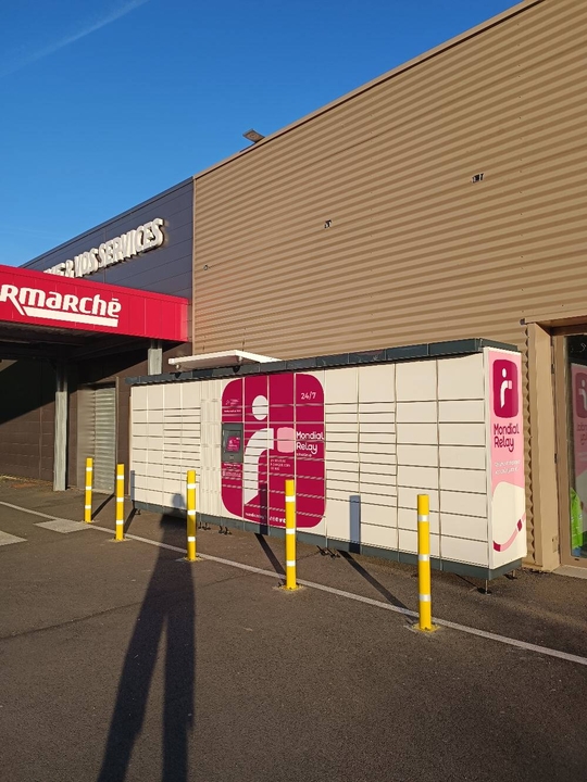 Locker 24/7 Intermarche Aizenay, 7 7 Route de Saint-Gilles, 85190 Aizenay