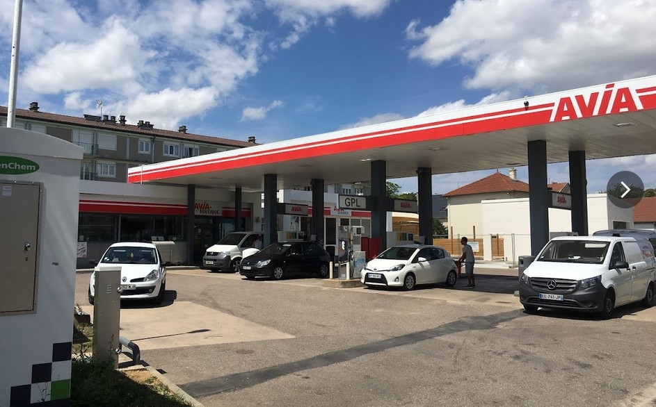 Avia Langres, 24 Avenue Turenne, 52200 Langres