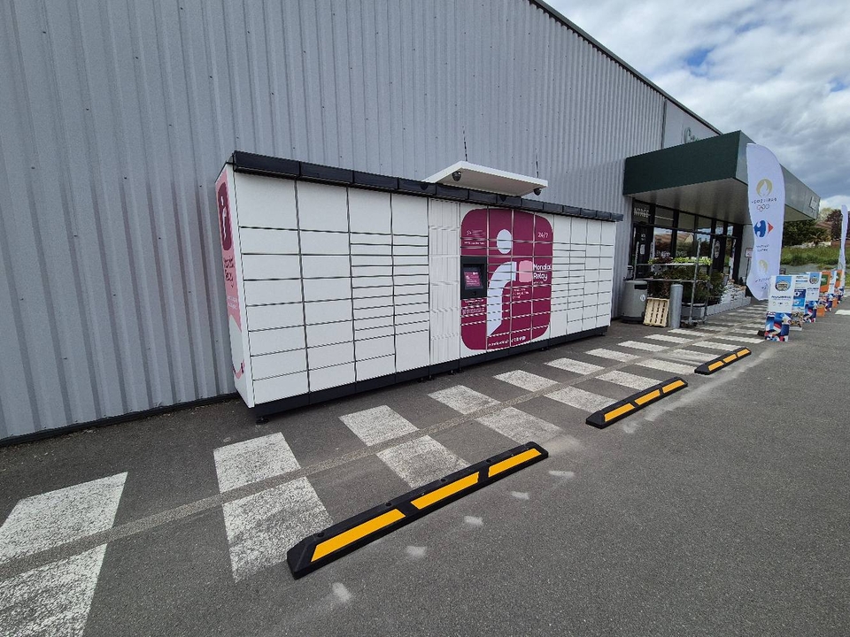 Locker 24/7 Carrefour Contact 72360 Mayet, 33 3B Chemin de Vezin, 72360 Mayet