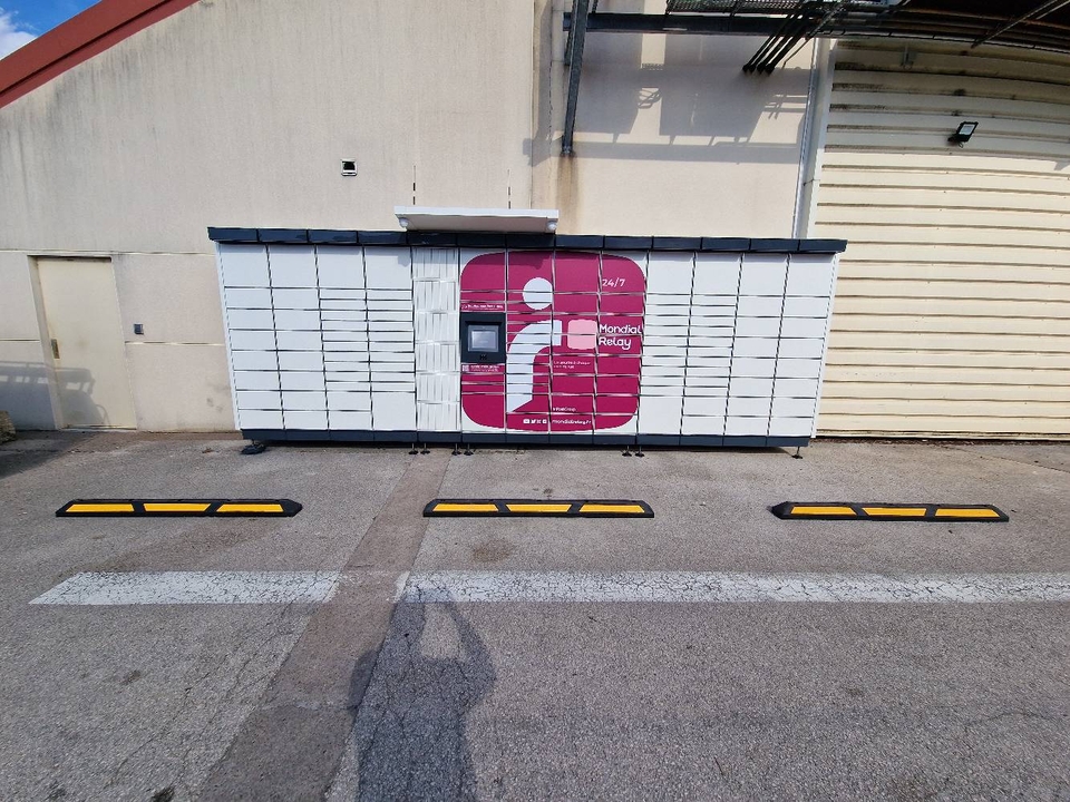 Locker 24/7 Intermarche Saint, 2 2 Rue de Besançon, 25410 Saint-Vit