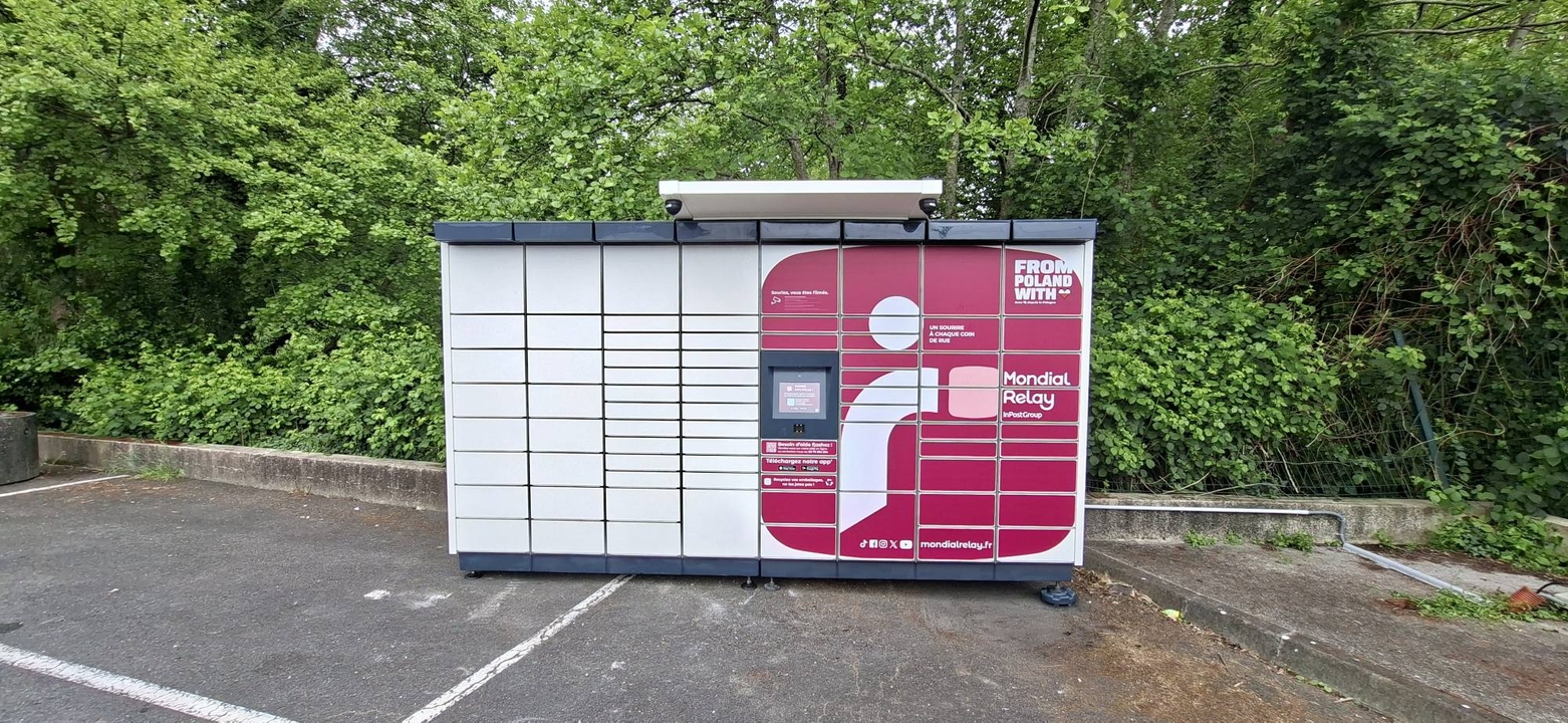 Locker 24/7 Carrefour Contact, 2 2 Avenue de la Libération, 33138 Lanton