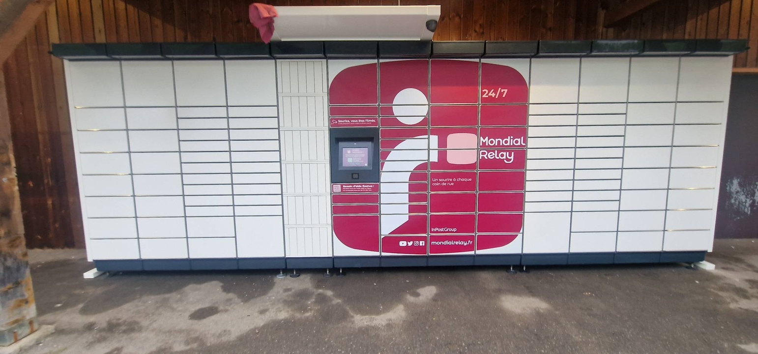 Locker 24/7 Carrefour Market St Jean d'Aulps, 4679 4679 Route des Grandes Alpes, 74430 Saint-Jean-d'Aulps