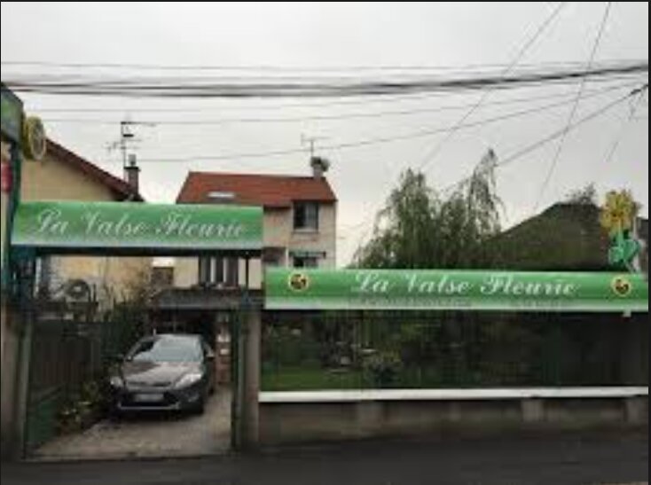 La Valse Fleurie 9h A 19h30, 182 Avenue de Stalingrad, 95140 Garges les Gonesse