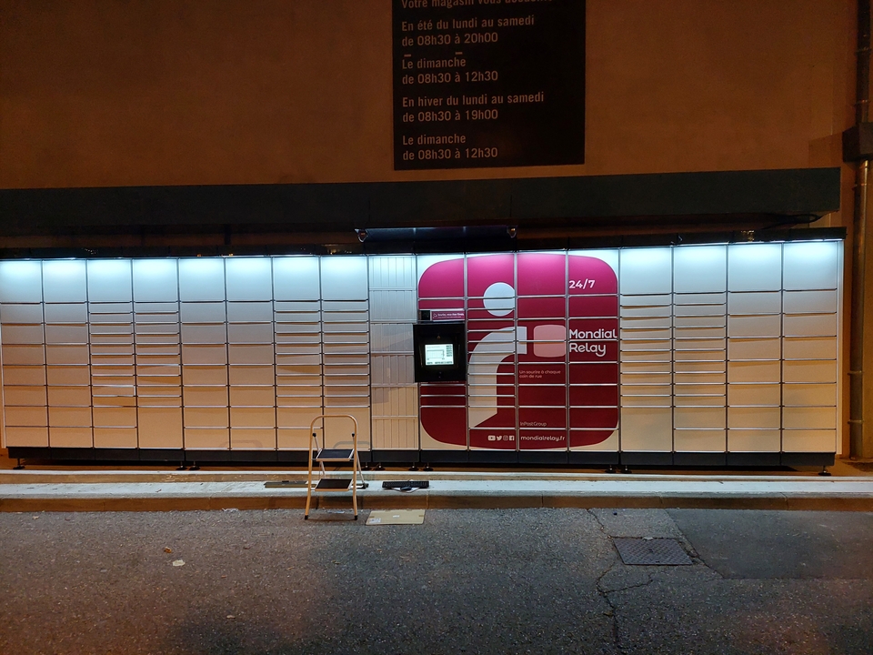 Locker 24/7 U Express Die, 77 77 Avenue Sadi Carnot, 26150 Die