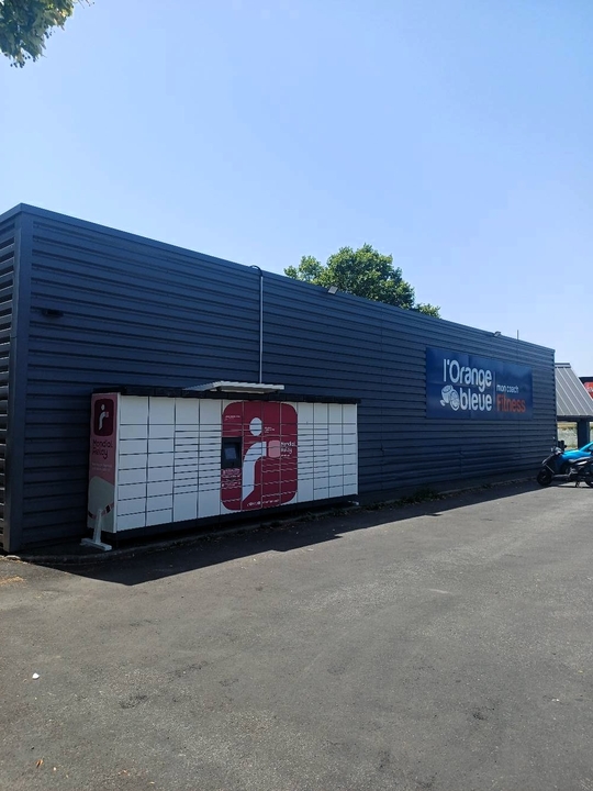 Locker 24/7 L'Orange Bleu, 43 43 Avenue des Sablonnières, 53200 Château-Gontier-sur-Mayenne