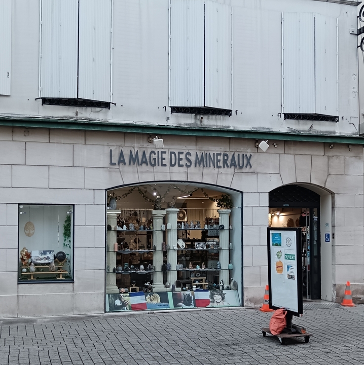 La Magie des Mineraux, 31 Rue Victoire de la Marne, 52000 Chaumont