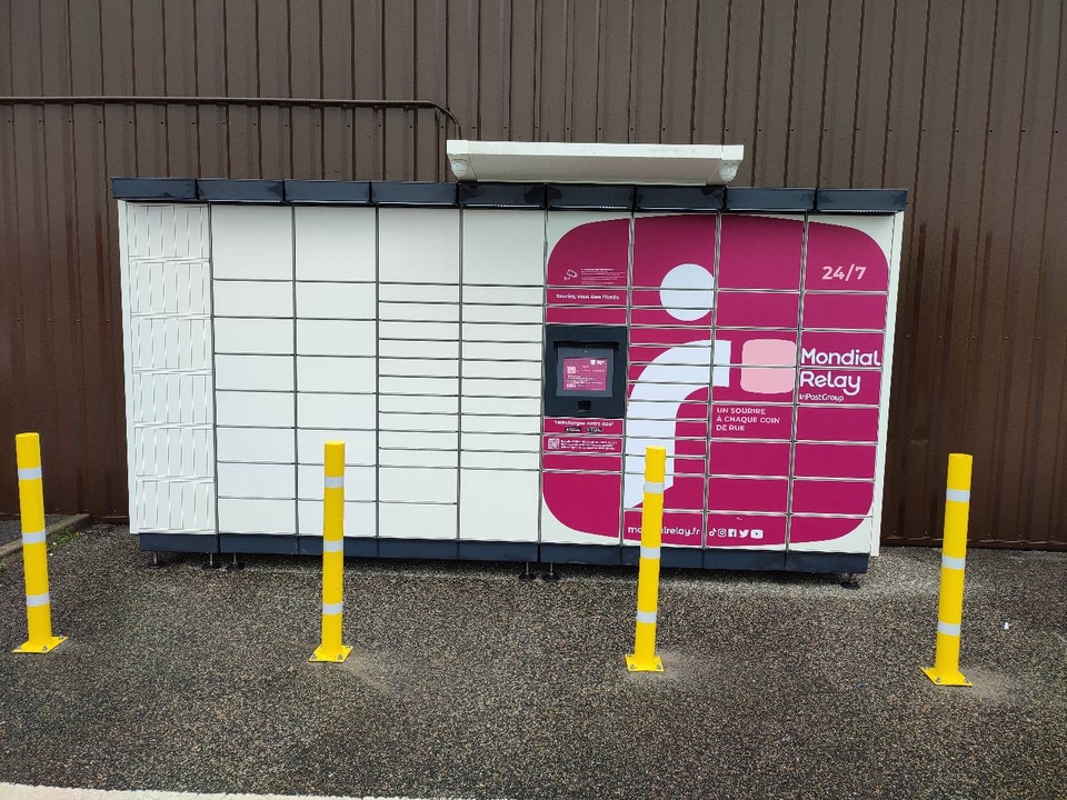 Locker 24/7 Bricomarché Milly-La-Forêt, 44 44 Rue de Chenet, 91490 Milly-la-Forêt