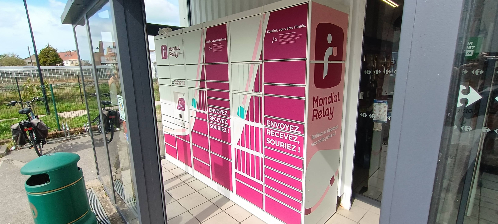 Locker Carrefour Contact 59495 Leffrinckoucke, 141 Rue des Anciens Combattants, 59495 Leffrinckoucke