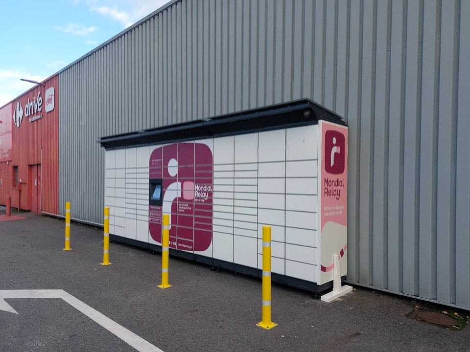 Locker 24/7 Carrefour Market 35890 Laillé, 43 43 Rue du Point du Jour, 35890 Laillé