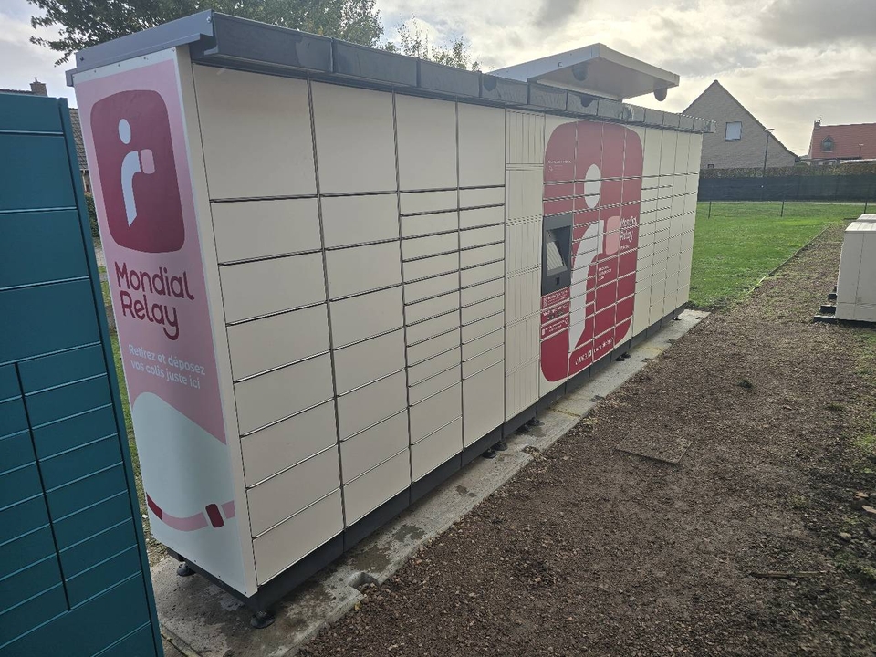 Locker 24/7 Carrefour Contact Estai 59232 Vieux-berquin, 72 72 Rue d'Estaires, 59232 Vieux-Berquin