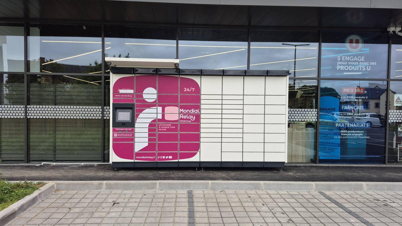 Locker 24/7 U Express, 39 39 Rue Jean Marie Birrien, 29520 Châteauneuf-du-Faou