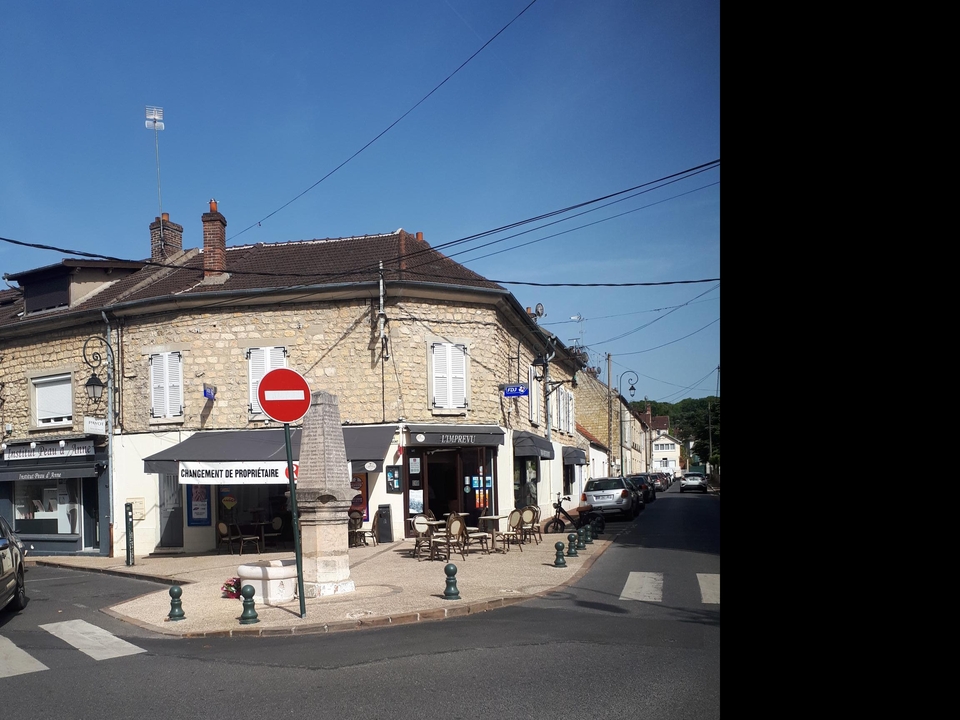 L'Imprevu, 1 Rue du Guillery, 95290 L'Isle-Adam