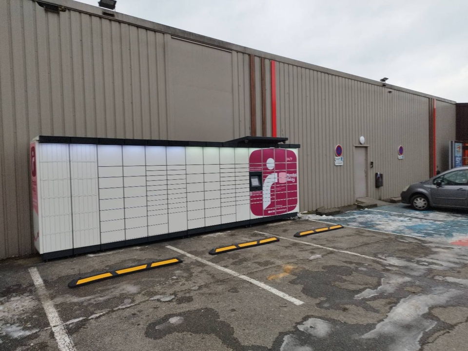 Locker 24/7 Carrefour Market Thonon-les-Bains, Chemin de Morcy, 74200 Thonon-les-Bains