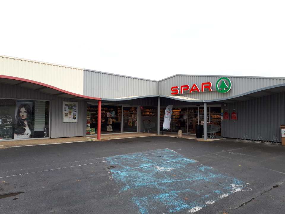 Spar Casino Brie, 246 Rue de la Mairie, 16590 Brie